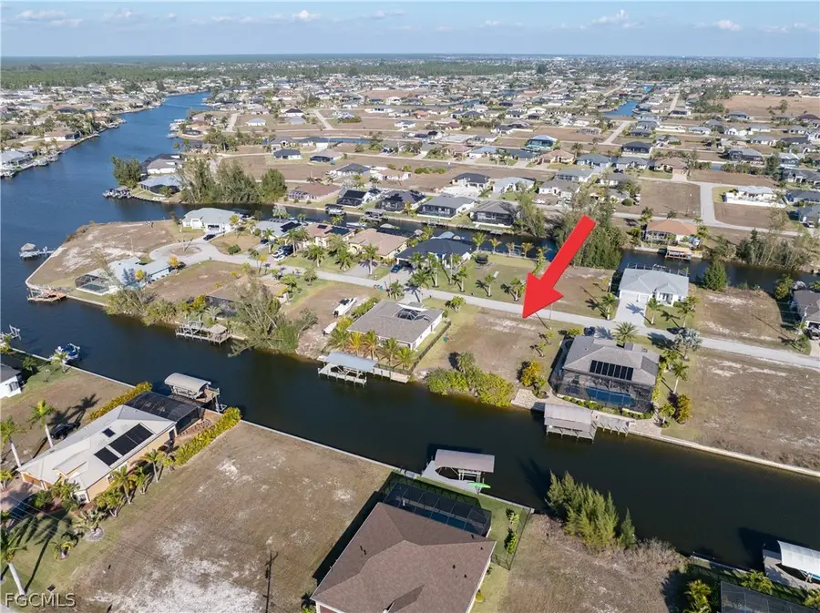 1708 NW 39th Avenue, Cape Coral, FL 33993 - #2
