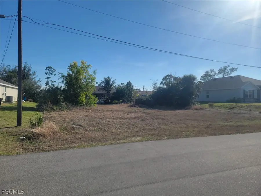 2904 NW 19th Terrace, Cape Coral, FL 33993 - #2