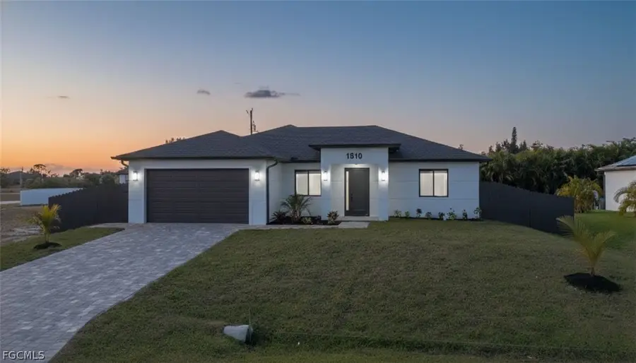 1810 NE 6th Place, Cape Coral, FL 33909 - #2