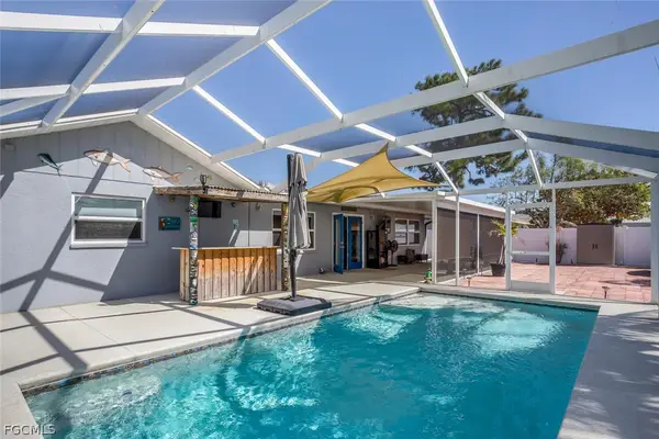 322 SW 28th Terrace, Cape Coral, FL 33914