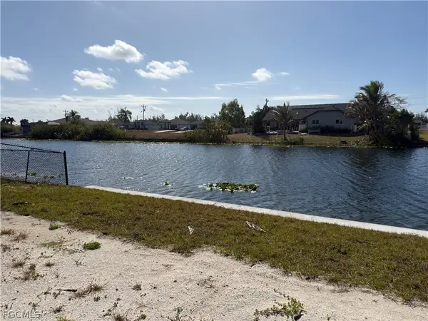 2718 NW 14th Terrace, Cape Coral, FL 33993