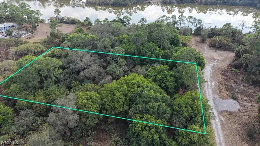 545 S Arboleda Street, Clewiston, FL 33440 - #3