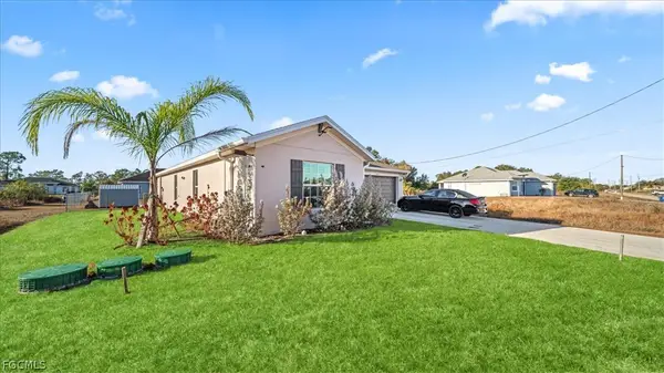 2905 50th Street Sw, Lehigh Acres, FL 33976