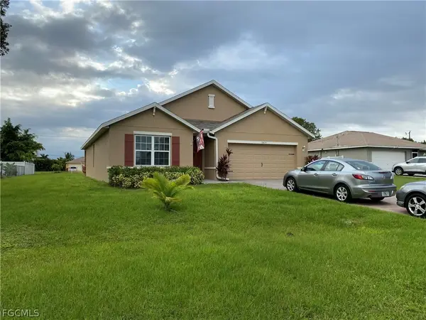 3815 SW 11th Place, Cape Coral, FL 33914