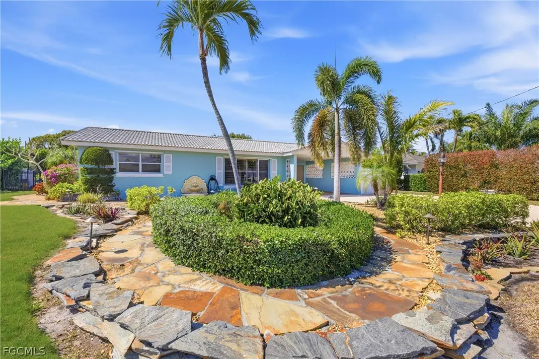 5972 Baker Court, Fort Myers, FL 33919 - #1