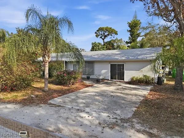 1180 Old Bridge Road, North Fort Myers, FL 33917