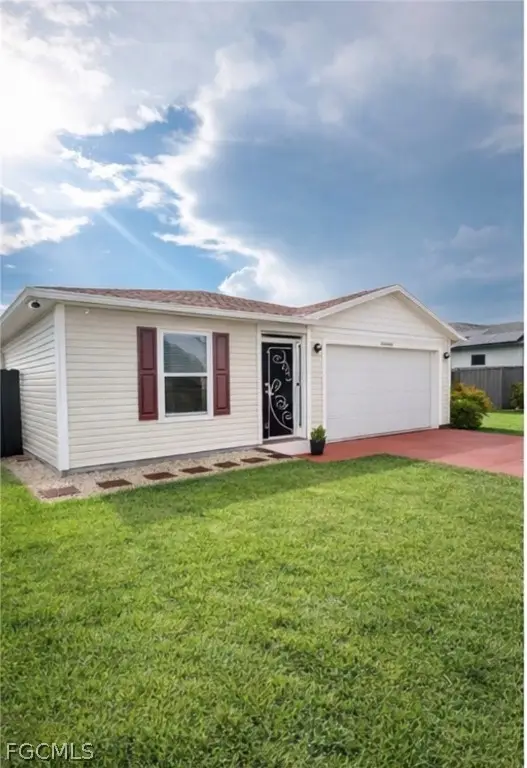 1908 NE 2nd Place, Cape Coral, FL 33909