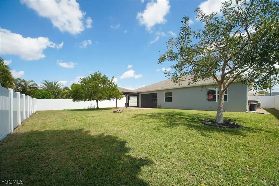 2600 SW 17th Place, Cape Coral, FL 33914 - #2