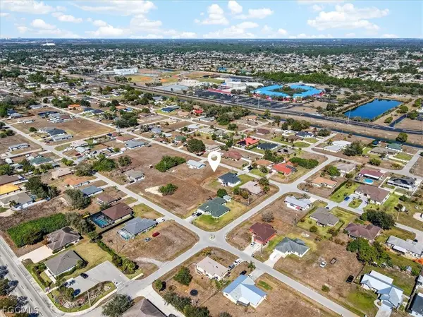 4505 6th Street W, Lehigh Acres, FL 33971