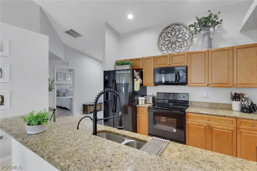 702/704 SE 6th Terrace, Cape Coral, FL 33990 - #2