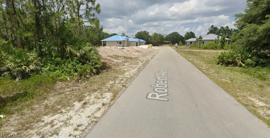 2215 Robert Avenue, Alva, FL 33920 - #2