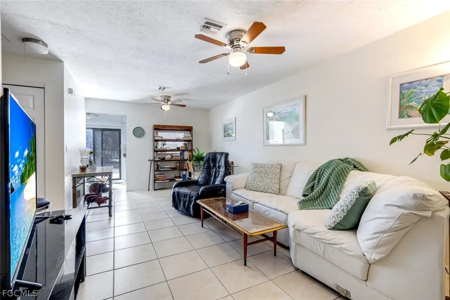 1412 SE 8th Avenue, Cape Coral, FL 33990 - #2