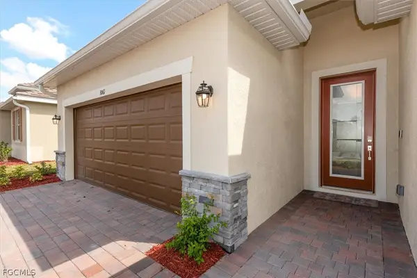 3061 Weston Manor Drive, Alva, FL 33920