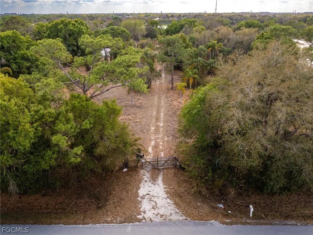 535 Evans Road, Labelle, FL 33935 - #1