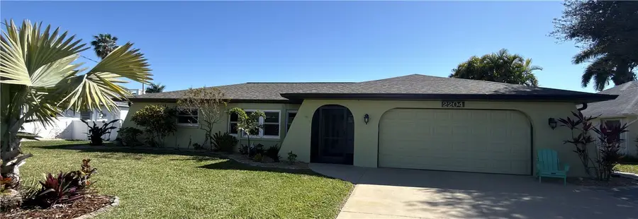 2204 SE 15th Terrace, Cape Coral, FL 33990 - #2