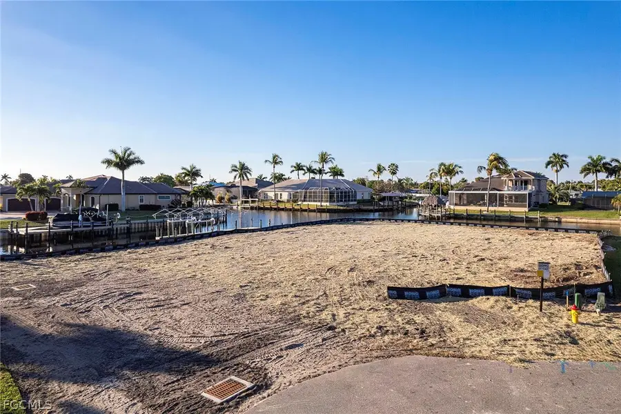 3303 SE 18th Place, Cape Coral, FL 33904 - #3