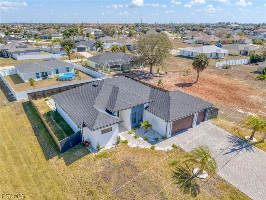 537 NW 18th Place, Cape Coral, FL 33993 - #2