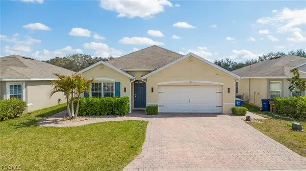 10313 Silver Pond Lane, Lehigh Acres, FL 33936