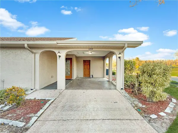 1232 Haddington Circle #65, Sun City Center, FL 33573