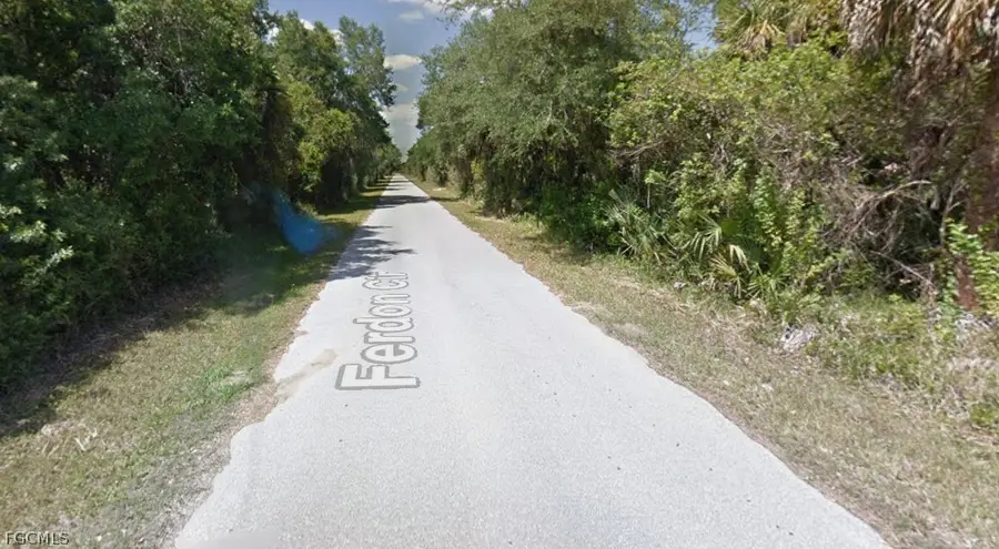 339 Ferdon Circle, Port Charlotte, FL 33954 - #3