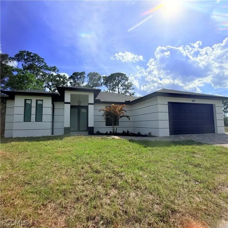 860 Kildare Street E, Lehigh Acres, FL 33974 - #3