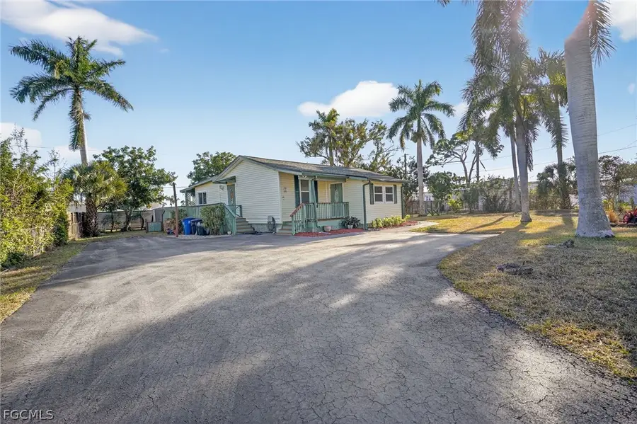 12691 Water Lane, Fort Myers, FL 33908 - #2