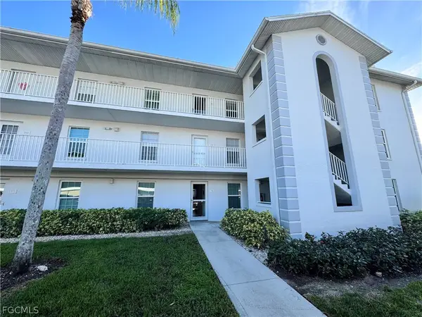 9610 Victoria Lane #D302, Naples, FL 34109