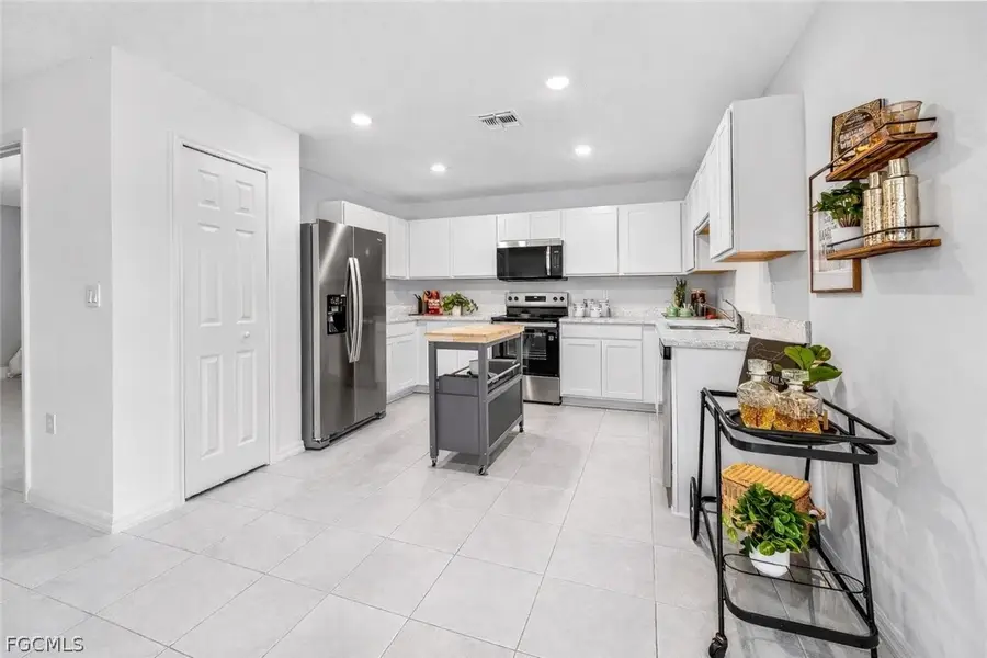 8018 Sandalwood Circle, Labelle, FL 33935 - #2