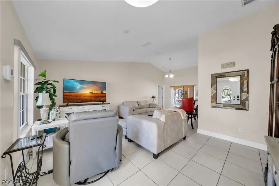 4013 SW 17th Avenue, Cape Coral, FL 33914 - #3