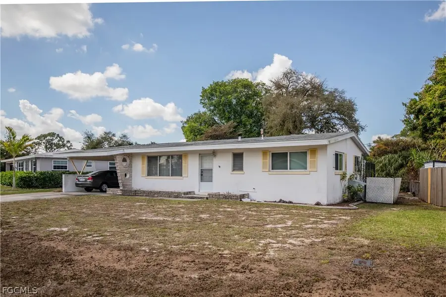 1758 Woodlawn Avenue, Fort Myers, FL 33901 - #2