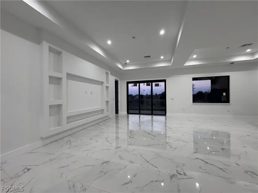 812 Chapel Avenue, Lehigh Acres, FL 33971 - #3