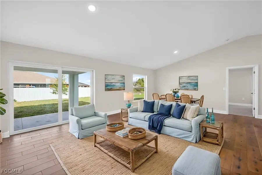 2500 NW 8th Place, Cape Coral, FL 33993 - #3