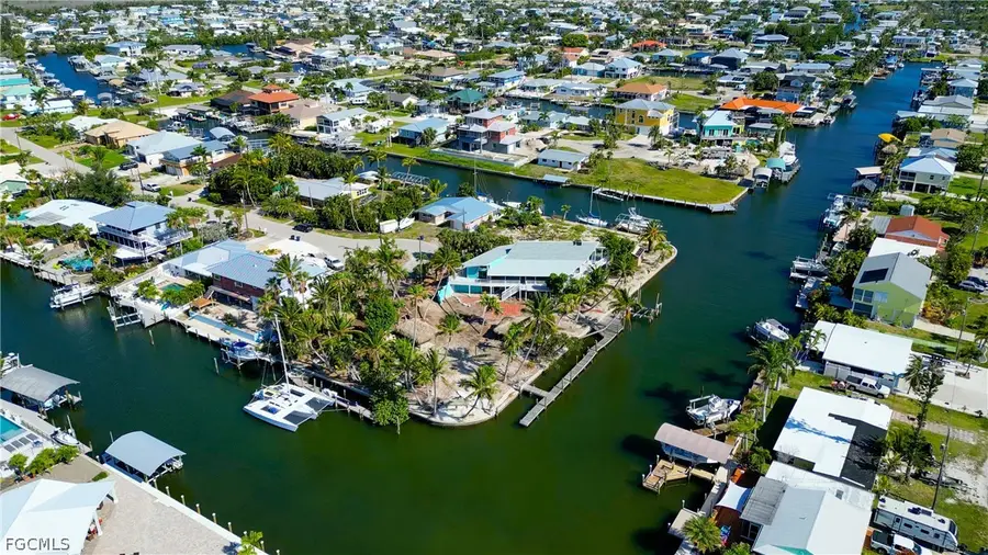 3544 Emerald Lot # 13 Avenue, Saint James City, FL 33956 - #3