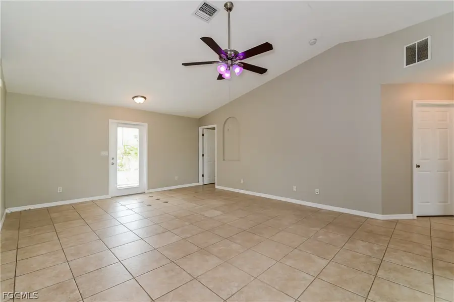 123 SW 29th Terrace, Cape Coral, FL 33914 - #2