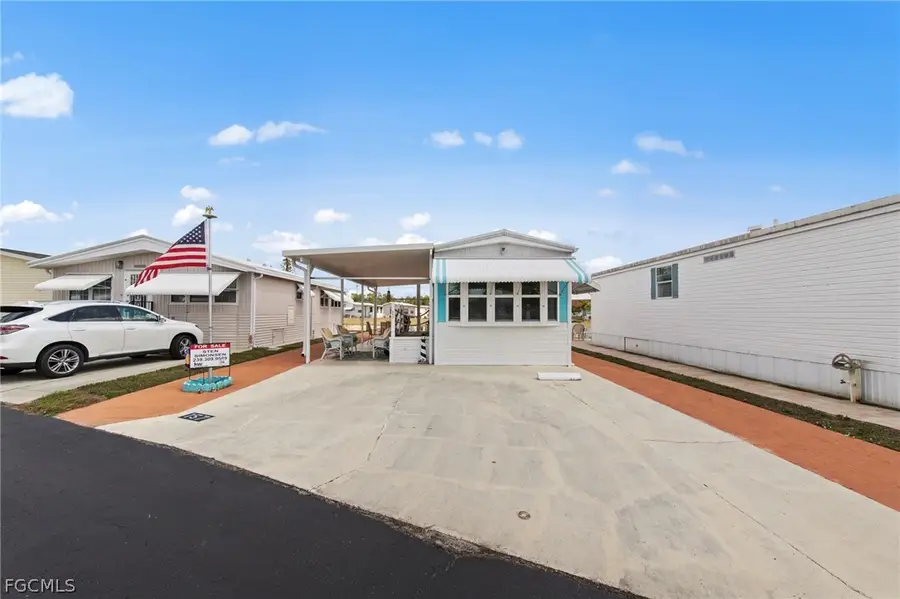 157 Caravan Circle, North Fort Myers, FL 33903 - #2