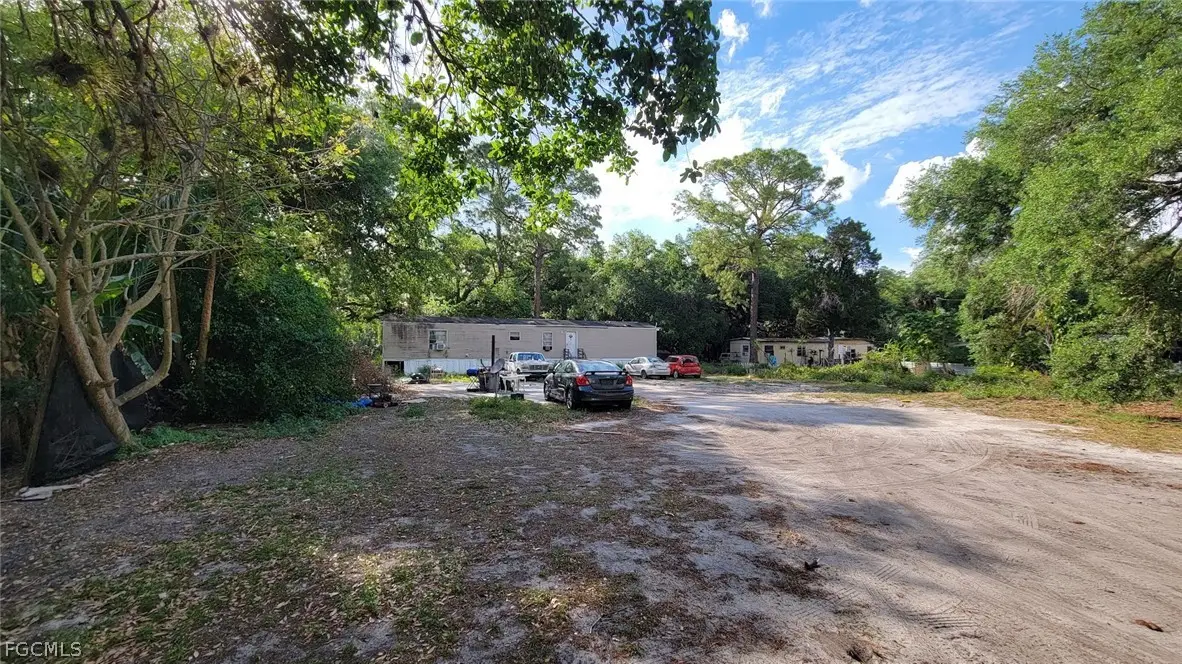 2306 County Rd 78, Labelle, FL 33935 - #1