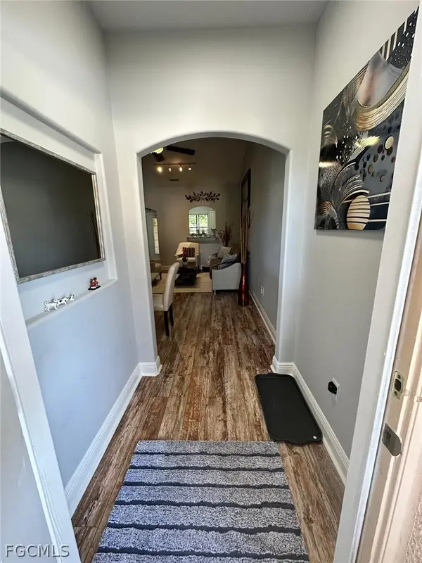 4166 Castilla Circle #201, Fort Myers, FL 33916