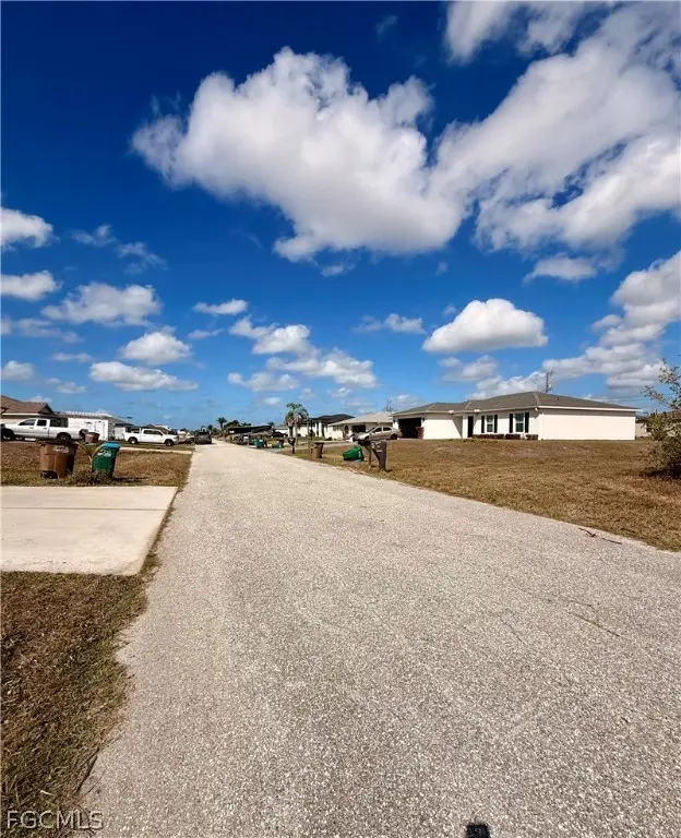 407 NW 13th Terrace, Cape Coral, FL 33993 - #3
