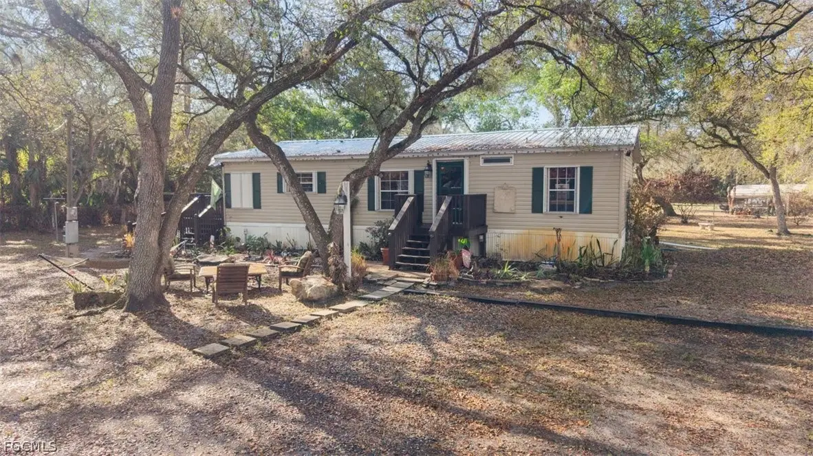 545 & 535 S Fronda Street, Clewiston, FL 33440 - #1