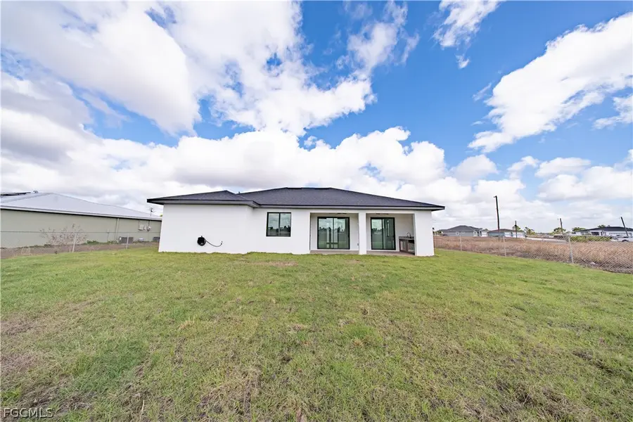 9035 E Broad Circle, Labelle, FL 33935 - #2