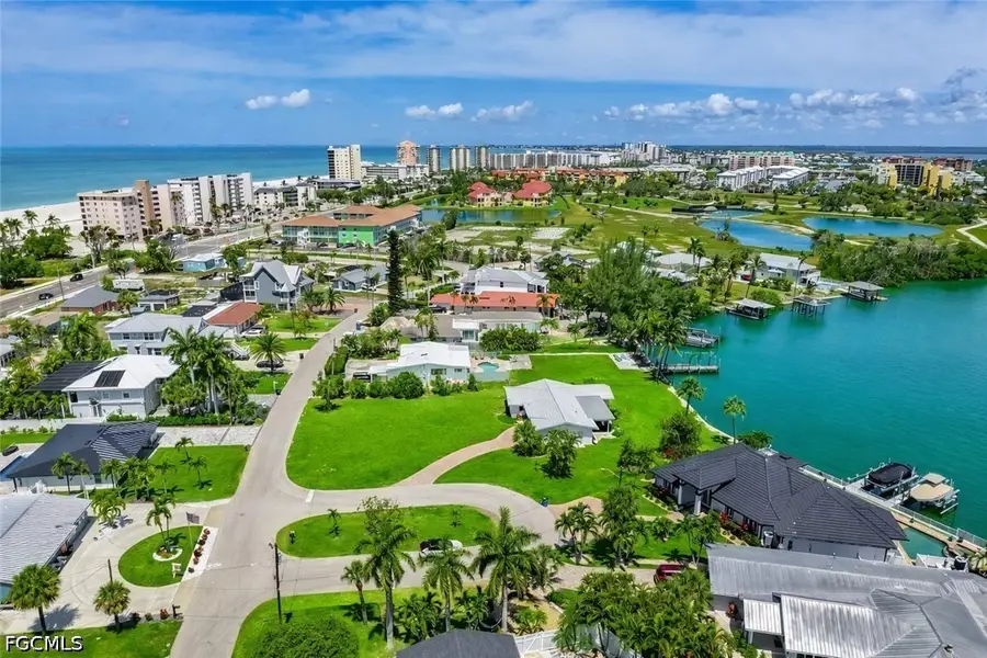 7861 Buccaneer Drive, Fort Myers Beach, FL 33931 - #3