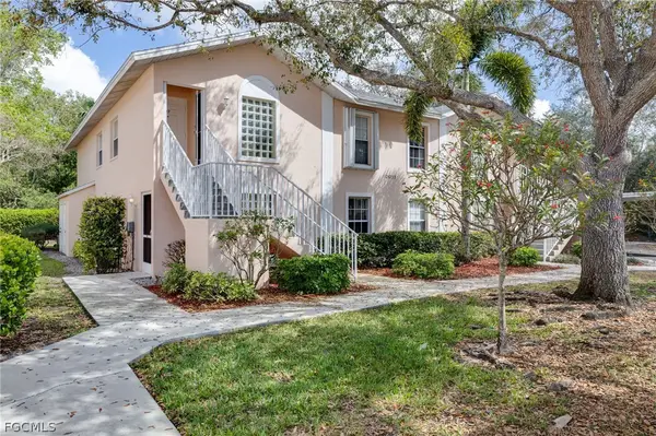 26735 Little John Court #25, Bonita Springs, FL 34135