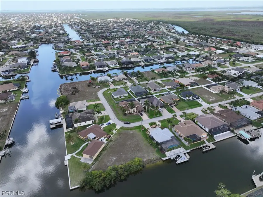 2801 SW 34th Terrace, Cape Coral, FL 33914 - #3