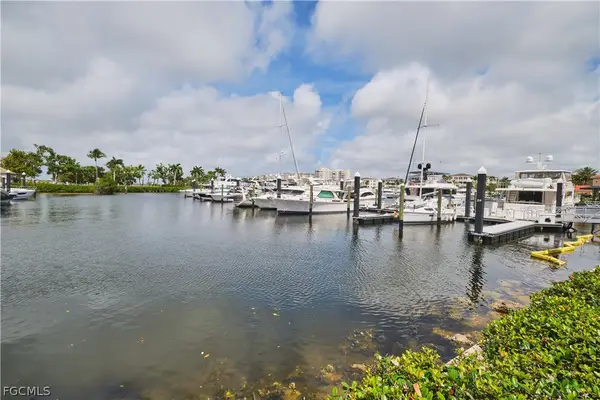 70' Boat Slip B-2 Gulf Harbour Marina, Fort Myers, FL 33908