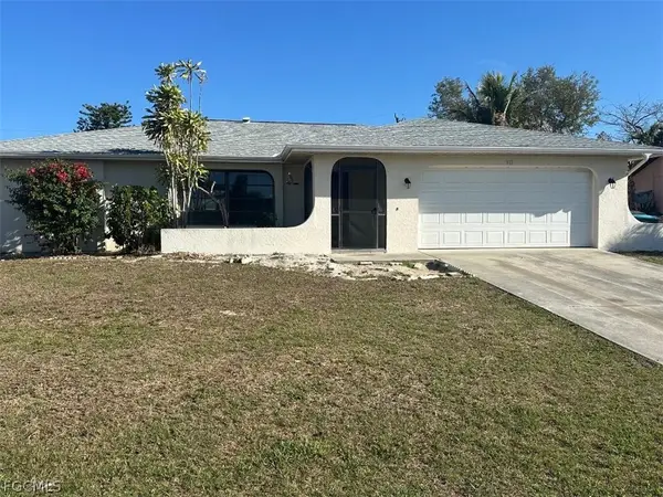 911 SE 16th Terrace, Cape Coral, FL 33990