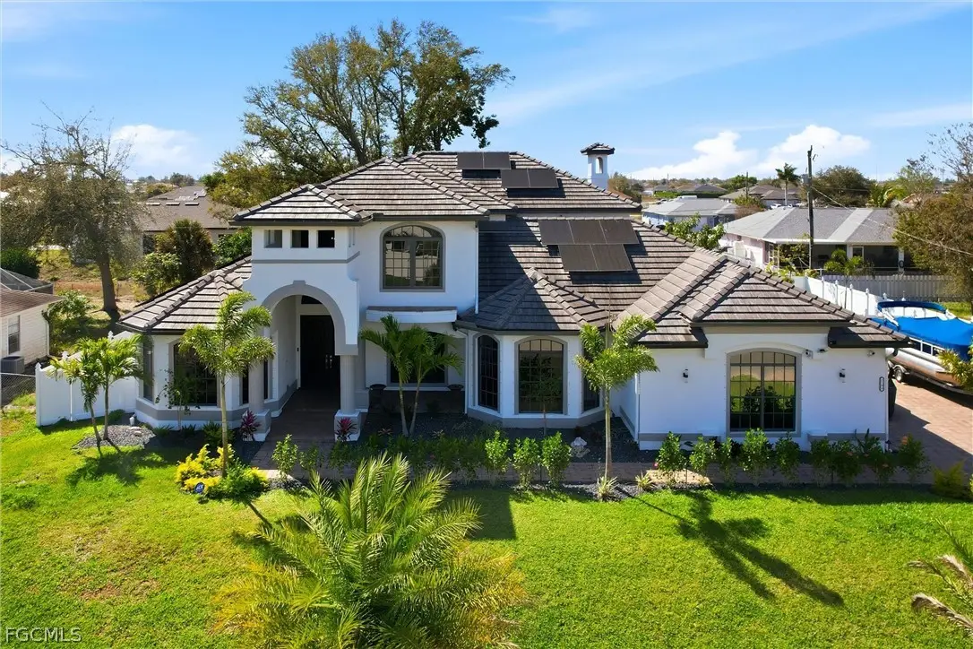 2104 NE 9th Place, Cape Coral, FL 33909 - #1