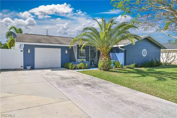1210 SE 34th Terrace, Cape Coral, FL 33904