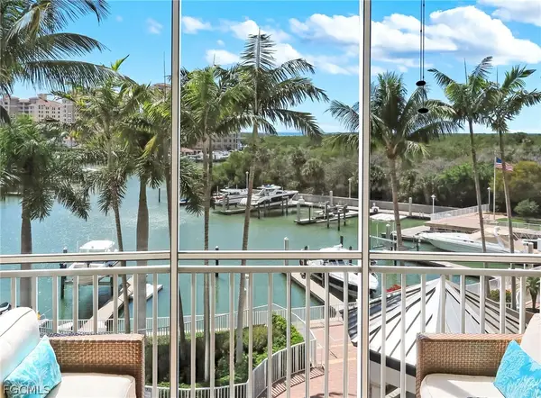 13675 Vanderbilt Drive #406, Naples, FL 34110
