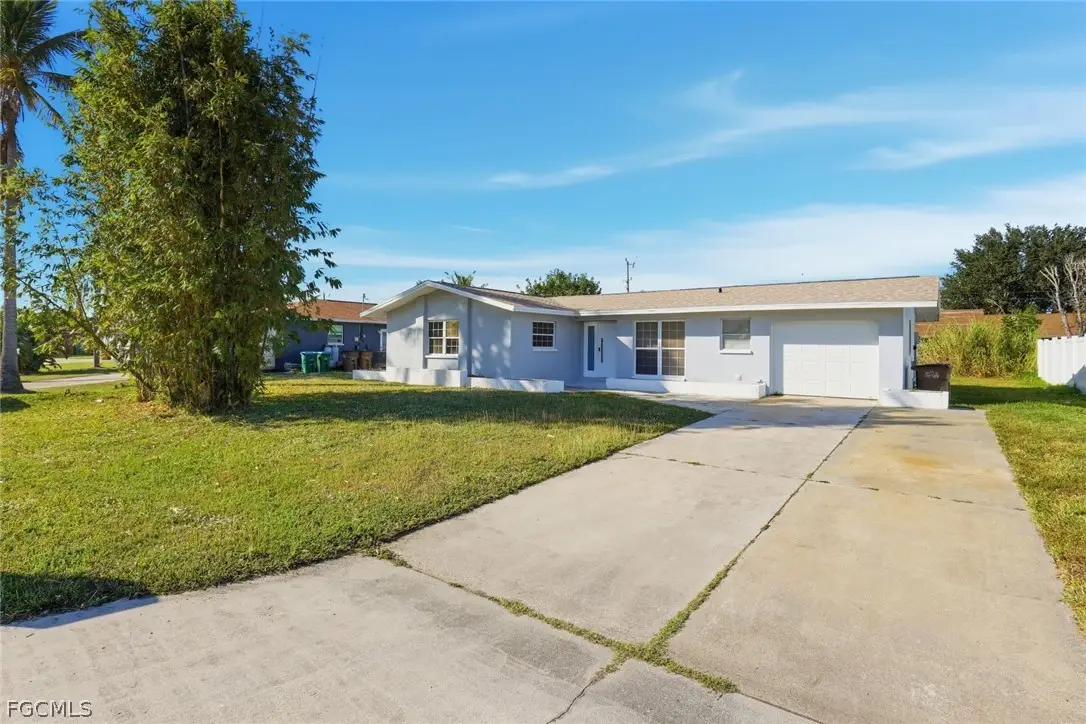 3420 SE 4th Place, Cape Coral, FL 33904 - #1
