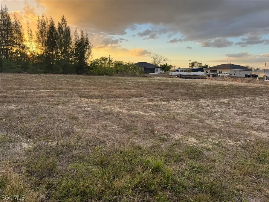 1020 NE 1 Place, Cape Coral, FL 33909 - #3